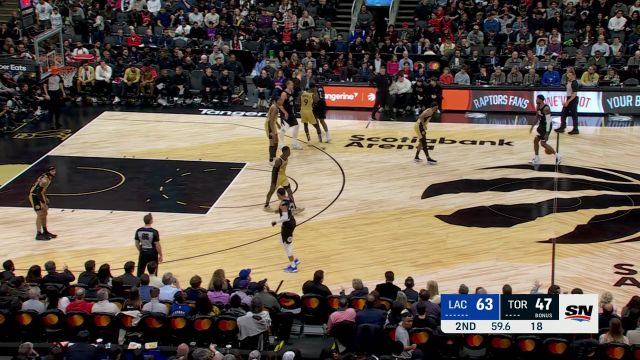 又丝滑了哥！乔治节奏撤步三分一发入魂