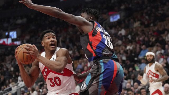篮网96-88猛龙 篮网客场终结6连败并送猛龙11连败