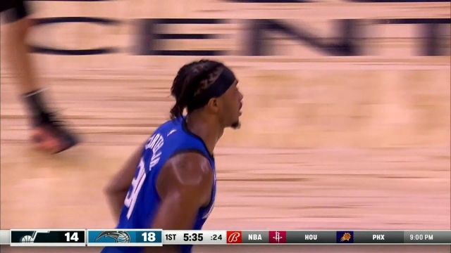 班凯罗突施冷箭送妙传 温德尔卡特甩趴塞克斯顿轻松扣进