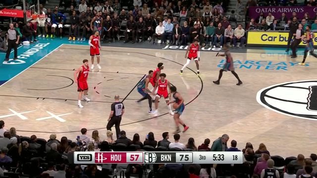 状态简直无解 托马斯假动作点开防守打成2+1