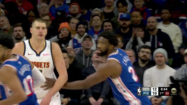 打得就是MVP！恩比德面对约基奇丝毫无惧 连续外线出手稳稳命中