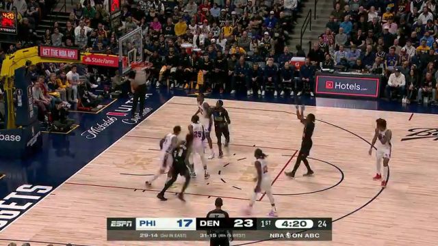 NBA常规赛：76人vs掘金第1节英文原声回放