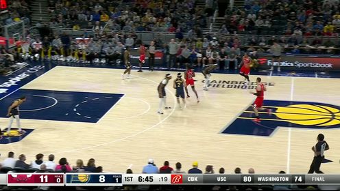 《NBA全场集锦》得分手拿把攥！ 德罗赞杀进篮下失去平衡造成2+1