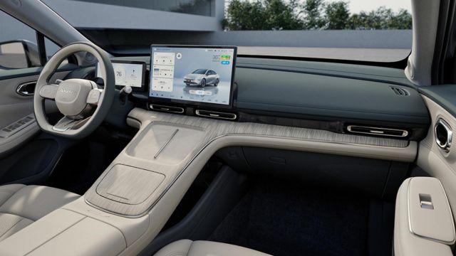 探店体验埃安AION S MAX!车长4863mm续航610KM,且材质用料厚道