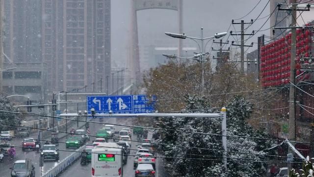 2024年淮北是一场雪…你那里下雪了么?#电影感 #雪一落这里就美成了诗 #淮北 #下雪天镜头是有感情的