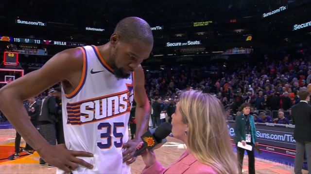 杜兰特谈绝杀公牛：队友每一球都传给我 让我能够做成某些事情