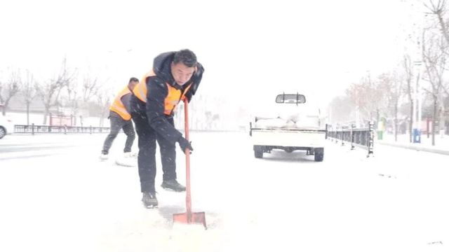 淮阳区组织开展应对低温雨雪冰冻灾害天气防范行动