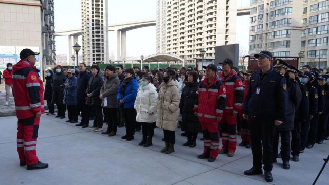 应急演练进小区 防患未“燃”保平安——铜川市耀州区住建局织密消防“安全网”