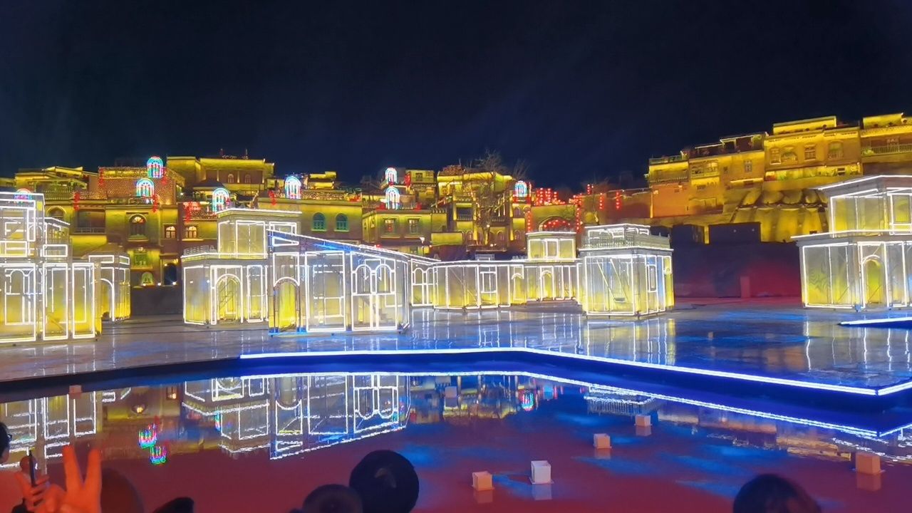 新疆喀什春晚分会场灯光秀