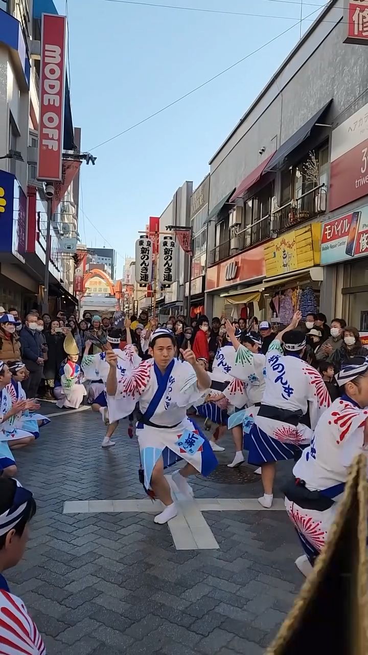 日本民间传统舞蹈节表演