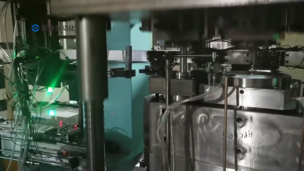 东莞三次元机械手 冷压自动化模内机械手臂