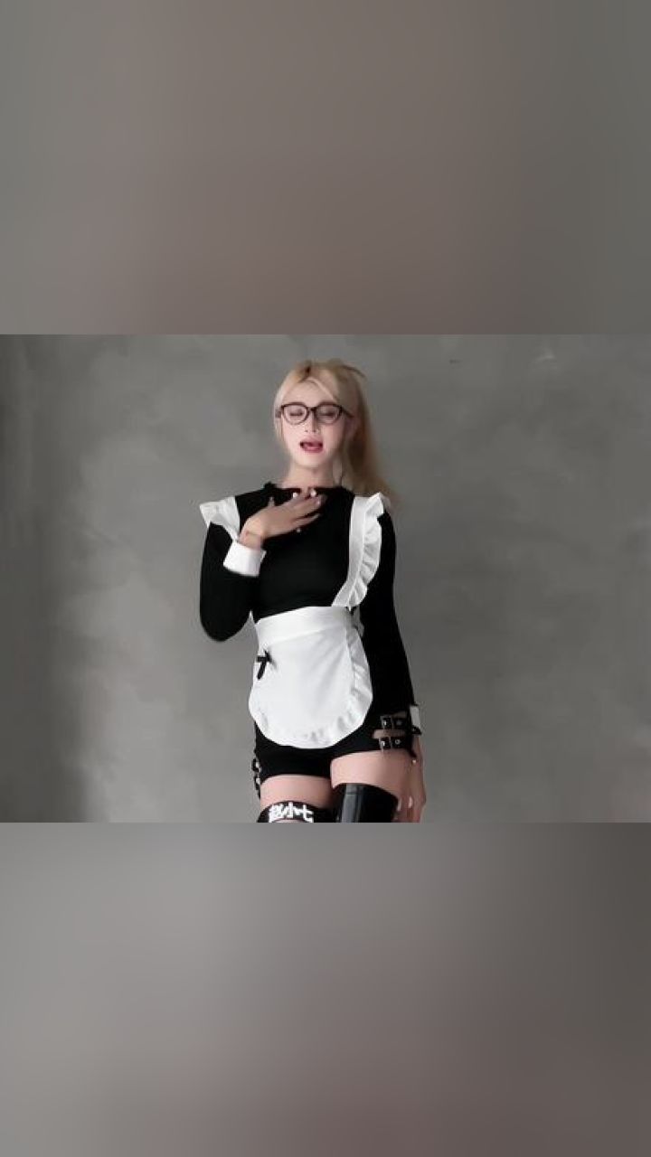 新的一年给家人们上点小才艺 #御姐音 #辣妹 #反差