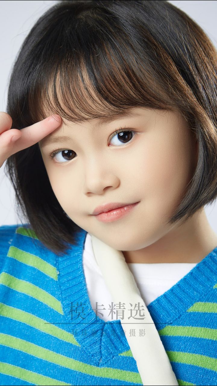 深圳摄影机构环球童影童模李芊璇素颜模卡拍摄花絮