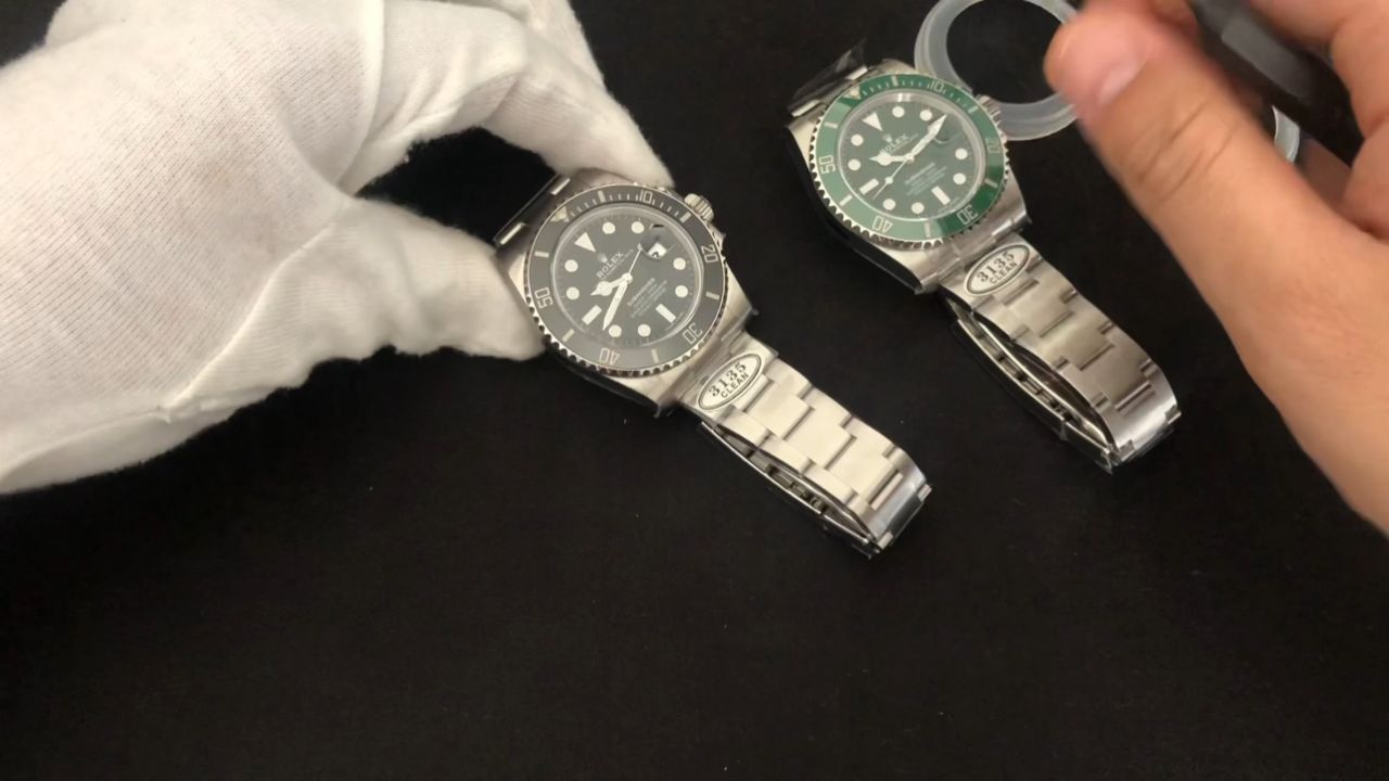 天花板手表c厂绿水鬼和c厂黑水鬼对比