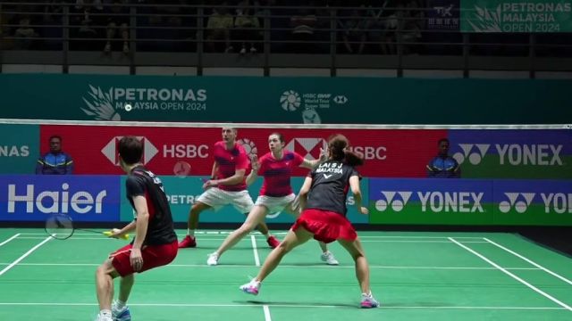 藏羽阁高清视频~精彩对决!这个角度和距离爽不?羽毛球 yonex 混双