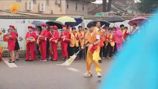 安海民俗踩街活动“闹热”登场 古镇“沸腾”