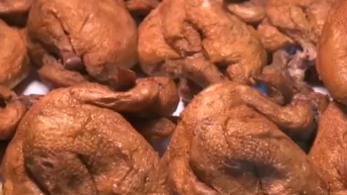 在山东德州，品味历史传承的美食德州扒鸡，数百年的经典传承
