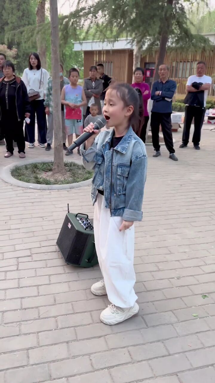 面妹孔佳奇本人: 《我把未来唱给你》励志版,爸爸妈妈听我来唱,我会好