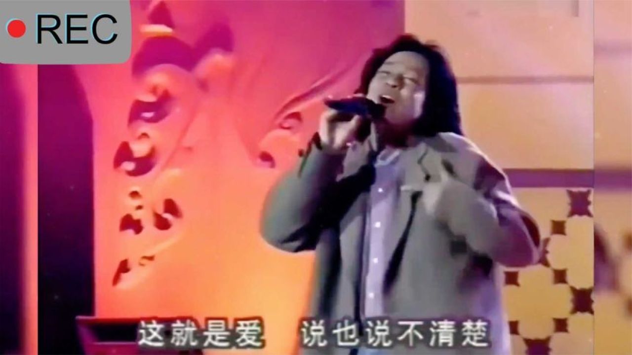 王志文许戈辉合唱《糊涂的爱》,真是郎才女貌!女星与王志文同台