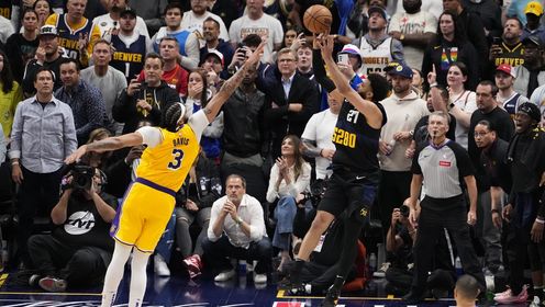 《TOP时刻》【原声】23日NBA十佳球 迪文琴佐弧顶三分准绝杀 穆雷迎着浓眉防守极限中投绝杀湖人