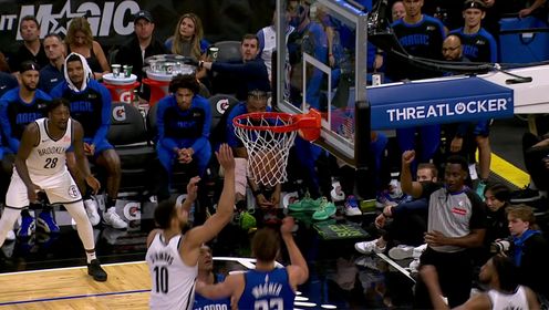 《NBA全场集锦》虎穴龙潭我独闯 卡姆-托马斯顶飞大瓦强势打成2+1