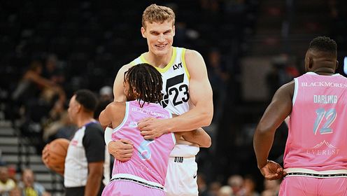 《NBA全场集锦》【原声】新西兰破坏者87-116爵士 马尔卡宁半场13分送空接反扣