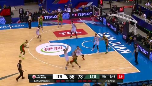 《FIBA》不到最后不放弃！帕若拉眼观六路完成抄截 转换上篮命中打停对手