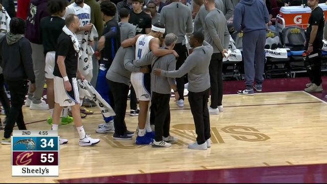 魔术111-121骑士 班凯罗42+6独木难支难阻两连败