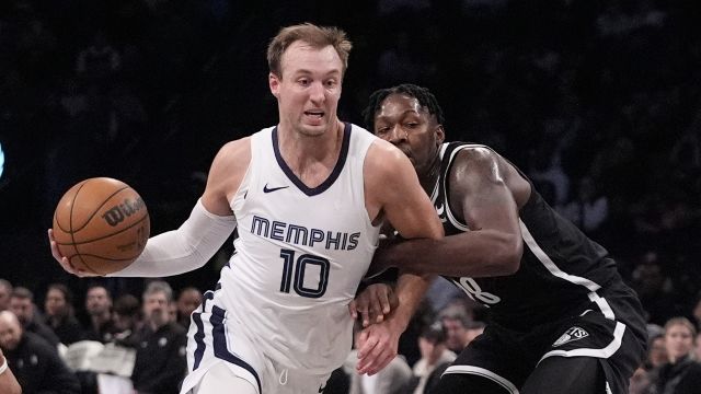 肯纳德vs篮网 砍下全场最高25分带队取胜