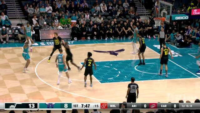 队友失误丝毫不慌 布里奇斯外线接球三分甩狙命中