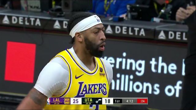 NBA常规赛：湖人vs爵士英文原声全场回放