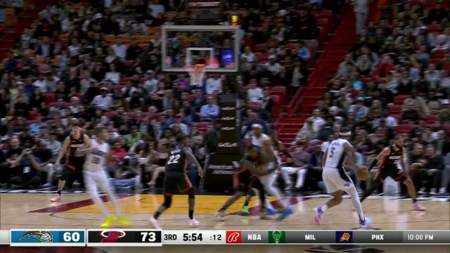 个人单打教科书！富尔茨梦幻脚步翻身跳投稳稳命中