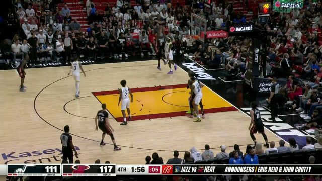 关键时刻从不手软！巴特勒中距离命中+内线再造杀伤几乎杀死比赛