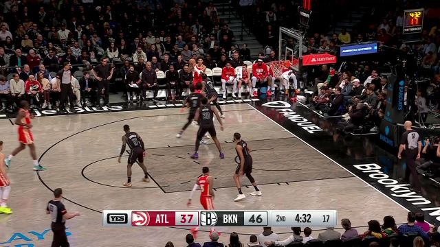 艺高人胆大！贝持球杀内线灵性传球助攻卡佩拉上篮打进2+1