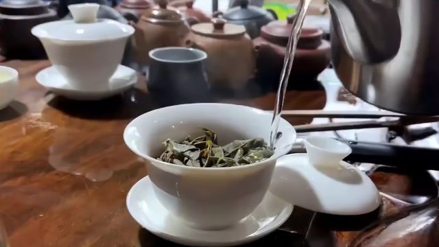 乌龙茶怎么冲泡才更好喝?掌握以下技巧,茶叶新手秒变高手