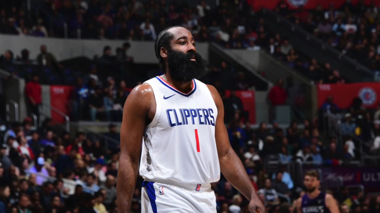 哈登20 8集锦:尴尬13中4 在场狂输25分全队最差