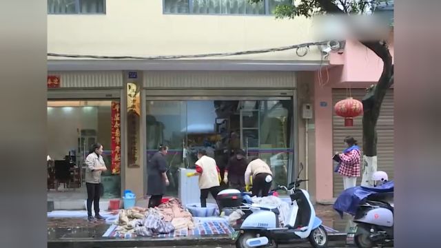 广西南宁:节前理发洗车忙,部分门店价格上涨