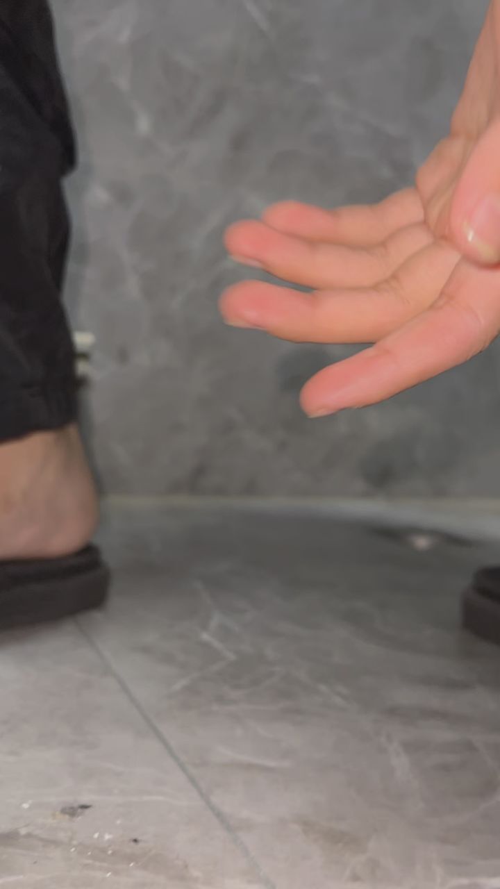 尿裤子男_腾讯视频