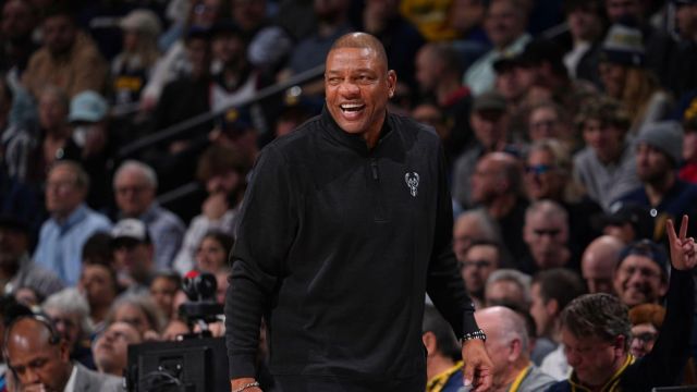 里弗斯回应当选东部全明星主教练：太荒谬了 我不去