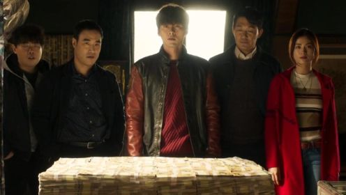 韩国电影《骗子》顶级诈骗犯4年狂揽4万亿韩元，根据真实事件改编