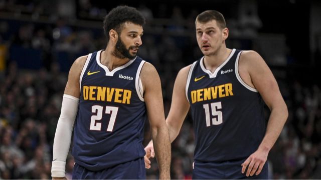 NBA官方战力榜：掘金力压绿军登顶，湖人排名连升4位，勇士跌至第18