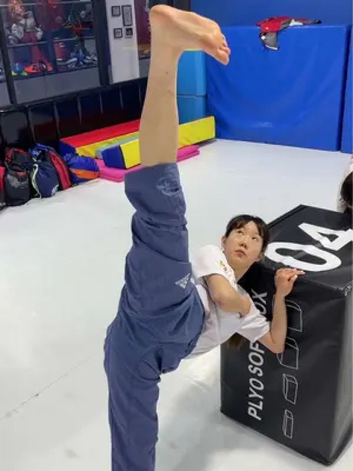 记录努力的时刻#一字马 #跆拳道 #运动女孩 #日常训练