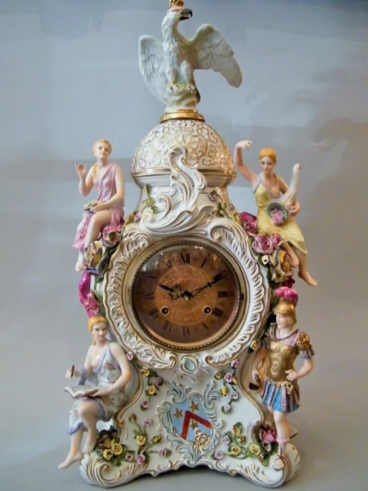 钟表不仅是计时仪器,也是精美的艺术品. 感谢musa友情提供.