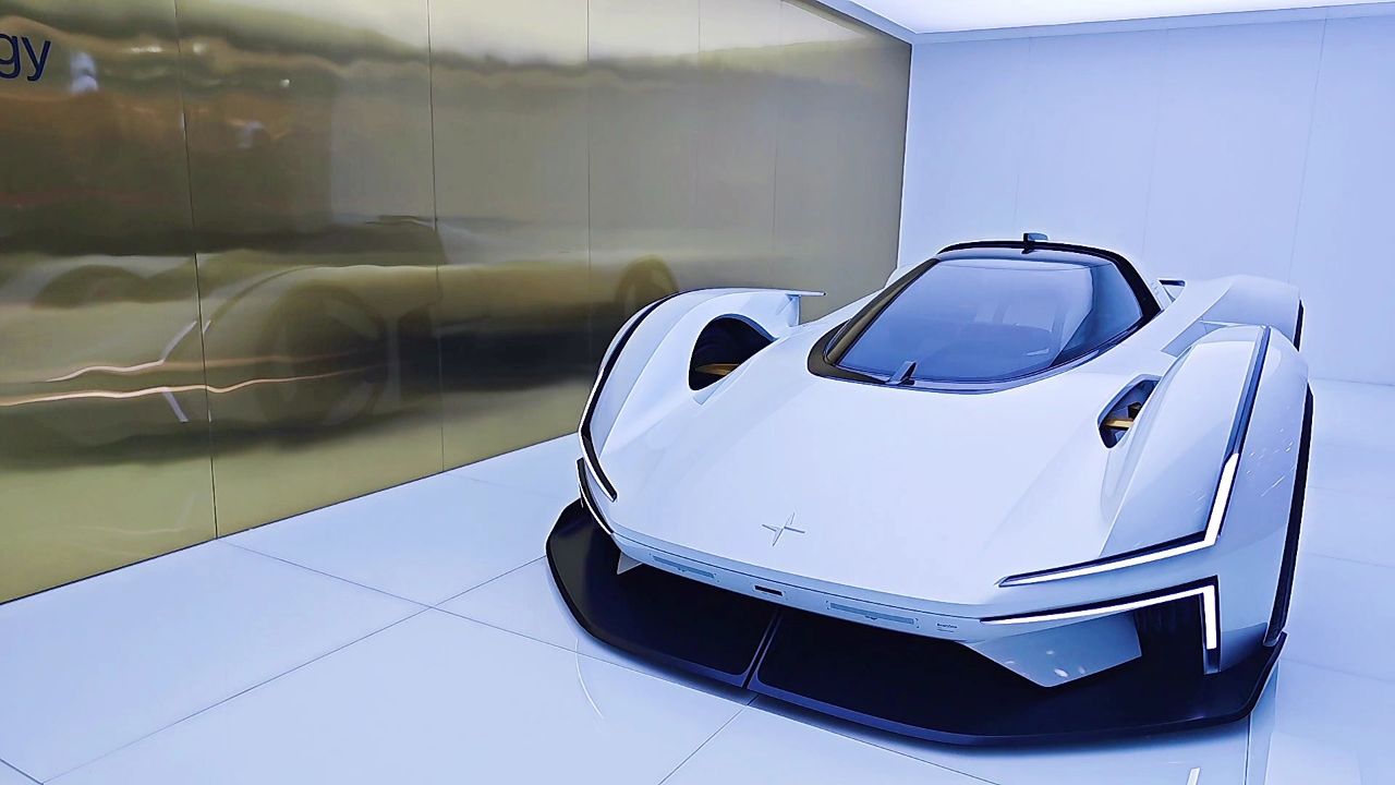 纯电超跑概念车极星 synergy亮相北京车展