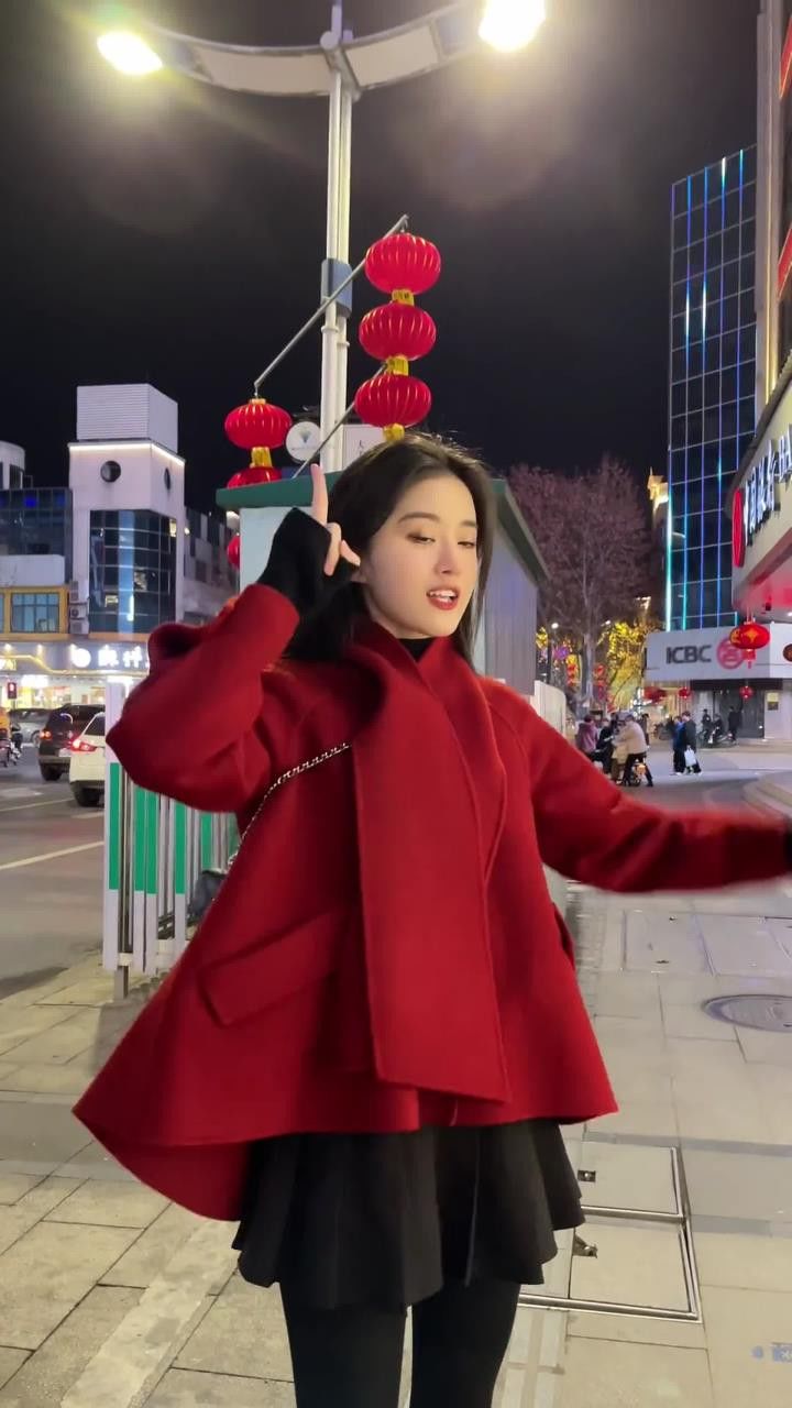 可爱颂手指舞 哦 我的老天爷 我的新年愿望是脱单 不是脱发 您可别又