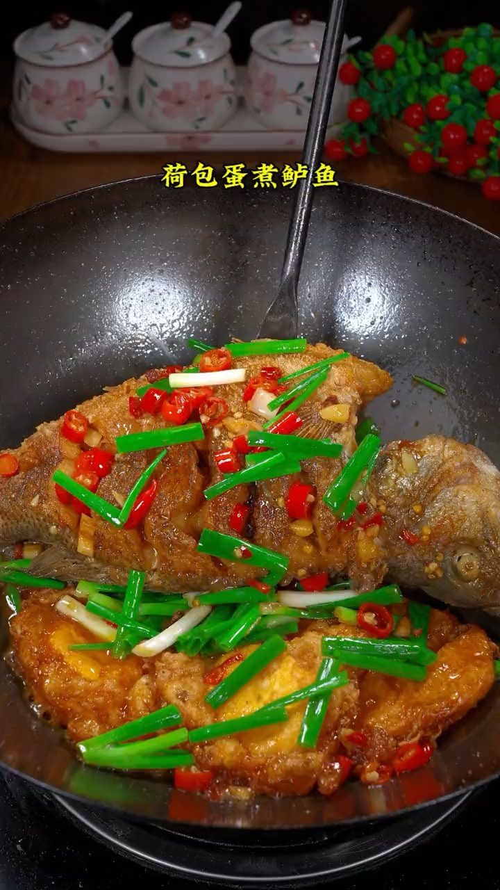 十块一斤的鲈鱼不要总是清蒸了,像我这样做的红烧鲈鱼太好吃了