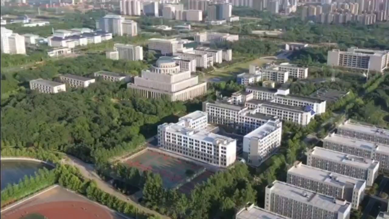 信阳农林学院校园景色_高清