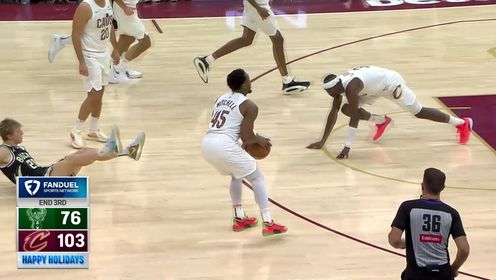 《NBA骑士》胜利的天平彻底向一方倾斜 斯特鲁斯勒维尔米切尔连得8分