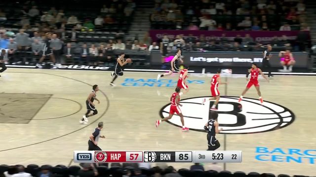 传的精彩接的漂亮！沃尔夫妙手疾传助攻萨拉夫上篮打进