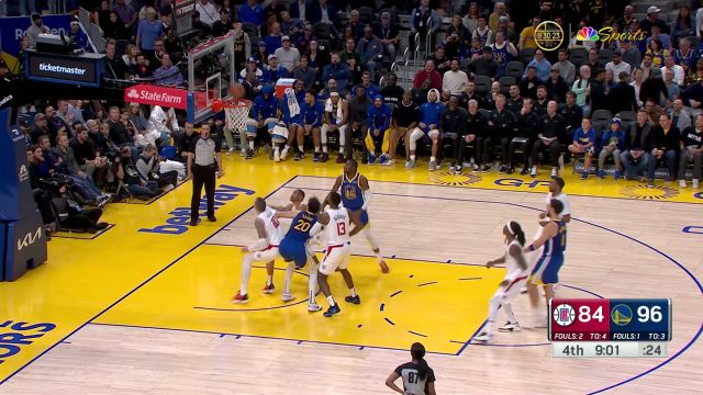 该是我站出来的时候了！ 汤普森末节发威个人连砍10分